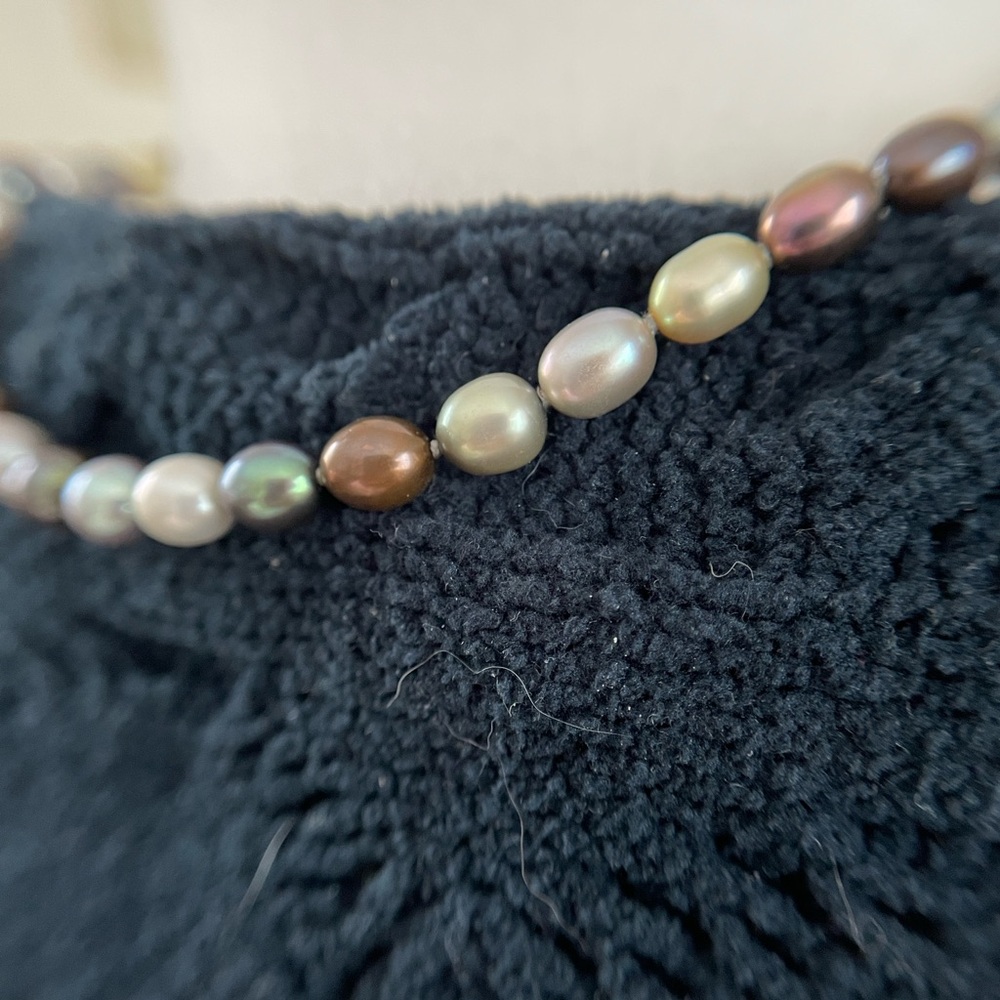 😍 Honora Iridescent Multicolored 16”  Pearl Necklace in great condition